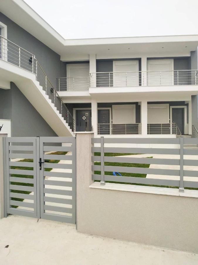 Luxury Villa Siniori เกราโมตี ภายนอก รูปภาพ